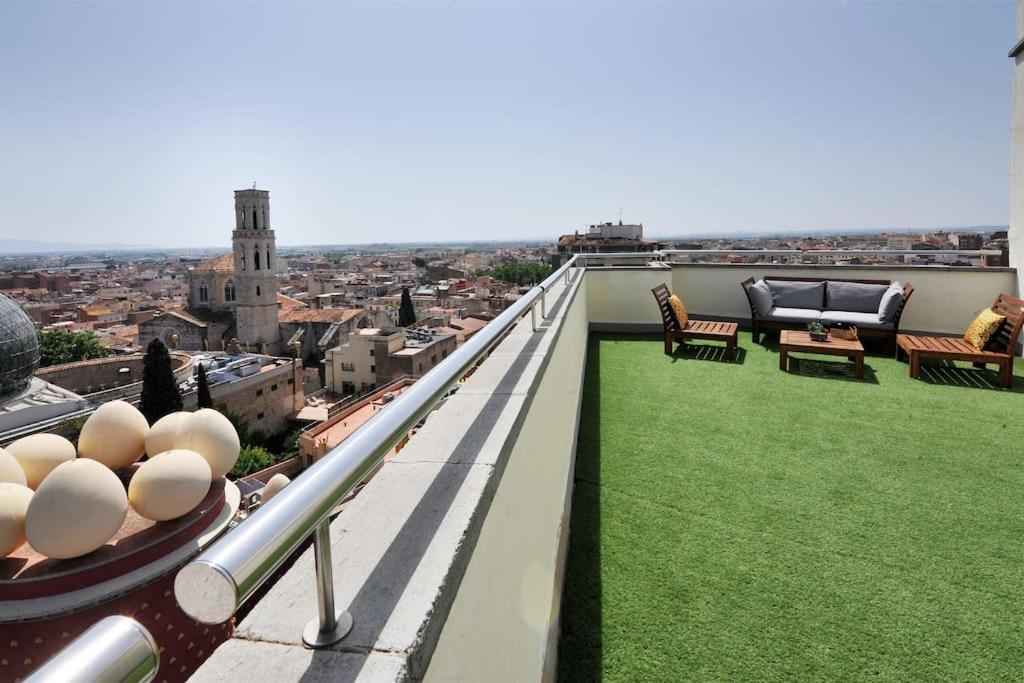 Atico Frente Al Museo Dali Apartman Figueres  Kültér fotó