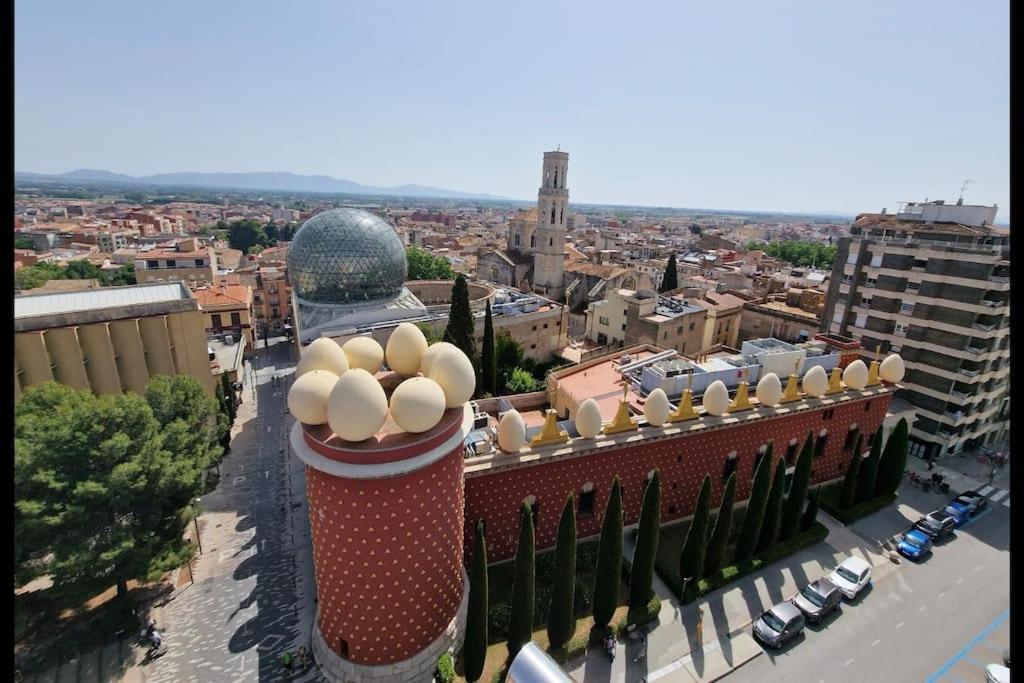 Atico Frente Al Museo Dali Apartman Figueres  Kültér fotó
