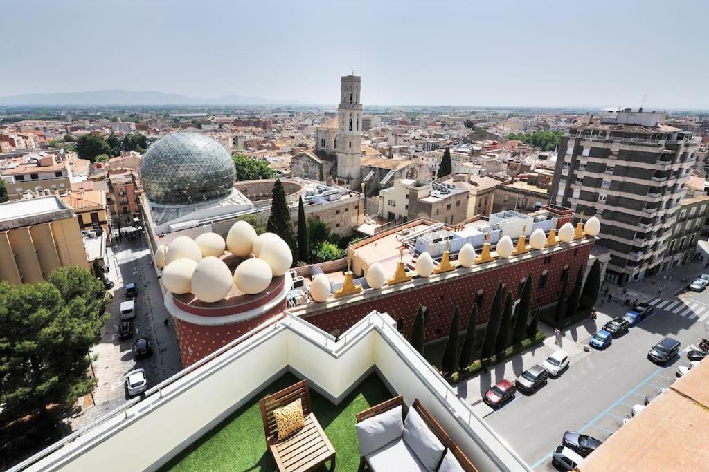 Atico Frente Al Museo Dali Apartman Figueres  Kültér fotó